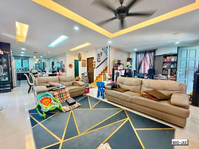Bungalow House for Sale in Aman Perdana (Kapar) - Hao Kai Khaw - Living Room - PropertyGuru.com.my