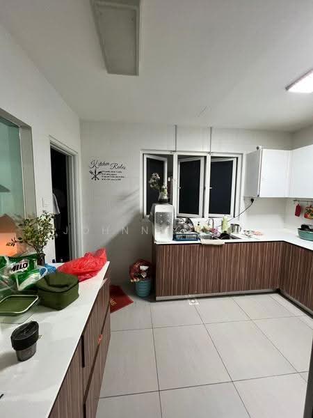 Service Residence for Sale at Seasons Amara Larkin - Johnny Tan - Kitchen - PropertyGuru.com.my