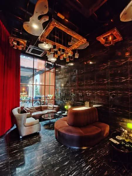 Shop for Sale in George Town (Penang) - Desmond Chuah - Living Room - PropertyGuru.com.my