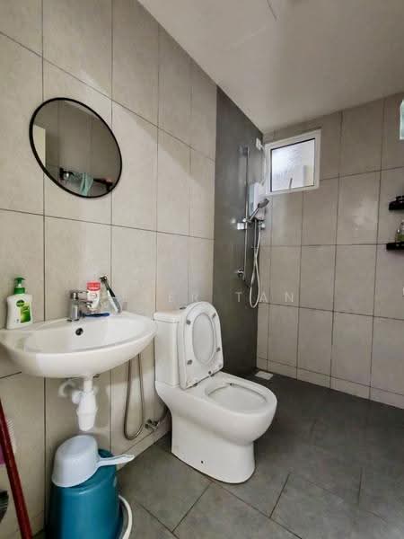 Service Residence for Rent at Tuan 2egacy - Peter Tan - Bathroom - PropertyGuru.com.my