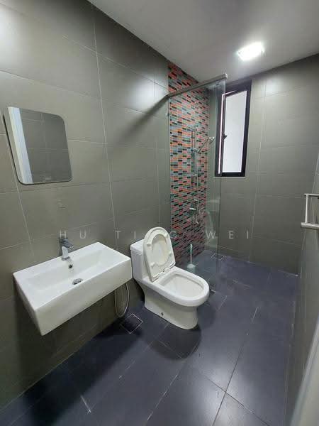 Service Residence for Rent at The Leafz @ Dedaun - Hu Ting Wei - Bathroom - PropertyGuru.com.my