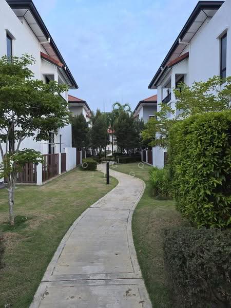 Rumah Teres 2-Tingkat untuk Dijual di Setia Eco Glades (Cyberjaya) - Fong Qi Jing - PropertyGuru.com.my