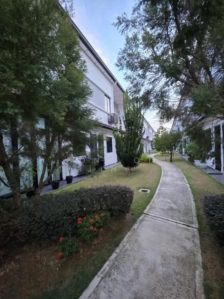 Rumah Teres 2-Tingkat untuk Dijual di Setia Eco Glades (Cyberjaya) - Fong Qi Jing - PropertyGuru.com.my
