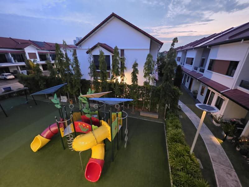 Rumah Teres 2-Tingkat untuk Dijual di Setia Eco Glades (Cyberjaya) - Fong Qi Jing - Exterior - PropertyGuru.com.my
