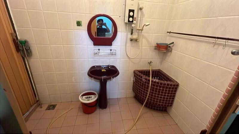 Semi-Detached House for Rent in Kulai (Johor) - Ellin Hew - Bathroom - PropertyGuru.com.my