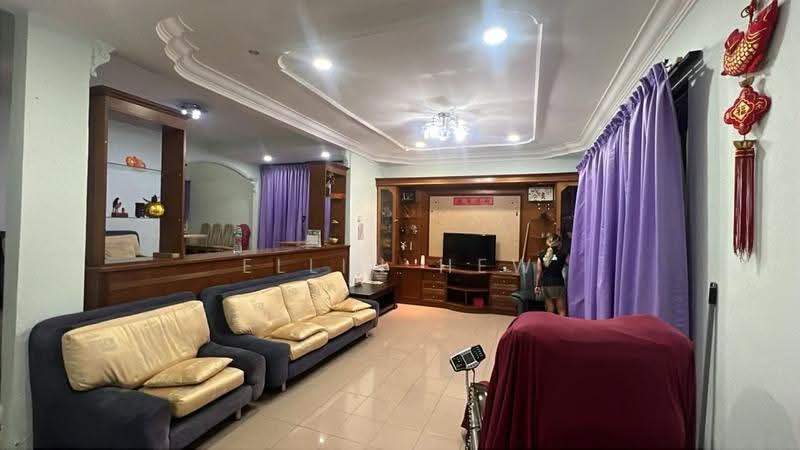 Semi-Detached House for Rent in Kulai (Johor) - Ellin Hew - Living Room - PropertyGuru.com.my