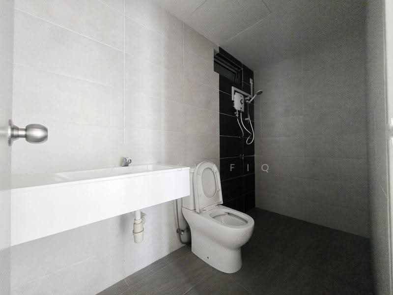 Condominium for Sale at Vista Harmoni Residences - Zul Syafiq - Bathroom - PropertyGuru.com.my