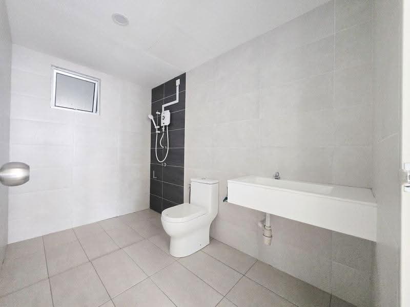 Condominium for Sale at Vista Harmoni Residences - Zul Syafiq - Bathroom - PropertyGuru.com.my