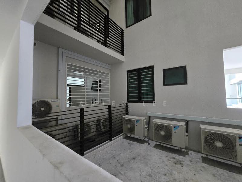 Kediaman Servis untuk Dijual di Lavile Kuala Lumpur - Damien Lee - Exterior - PropertyGuru.com.my