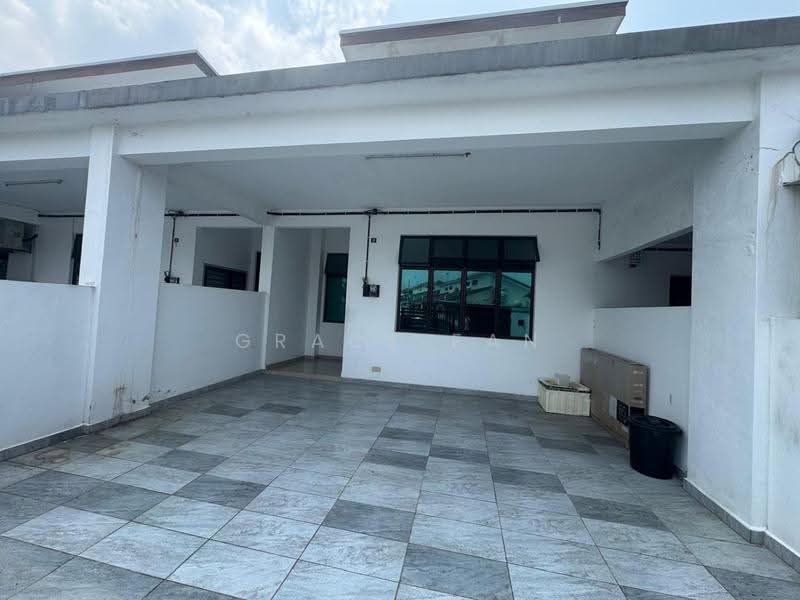 Rumah Teres untuk Dijual di Taman Mengkibol (Kluang) - Grace Fan - PropertyGuru.com.my