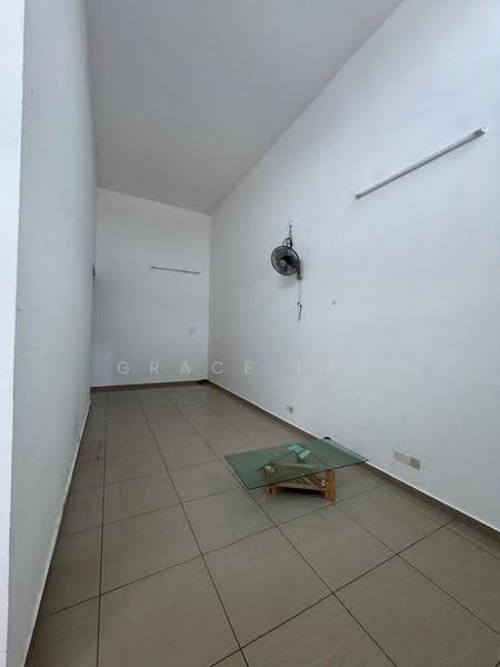 Rumah Teres untuk Dijual di Taman Mengkibol (Kluang) - Grace Fan - PropertyGuru.com.my