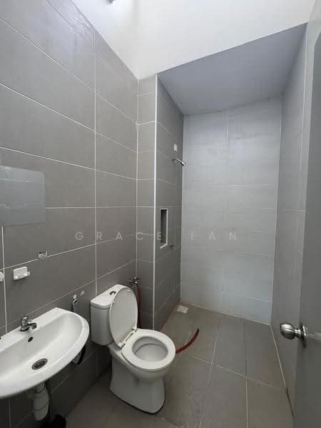 Rumah Teres untuk Dijual di Taman Mengkibol (Kluang) - Grace Fan - PropertyGuru.com.my