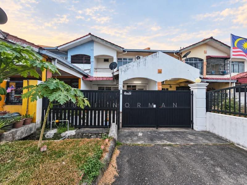 2-storey Terraced House for Sale in Taman Mawar (Pasir Gudang) - Sufi Norman - Exterior - PropertyGuru.com.my