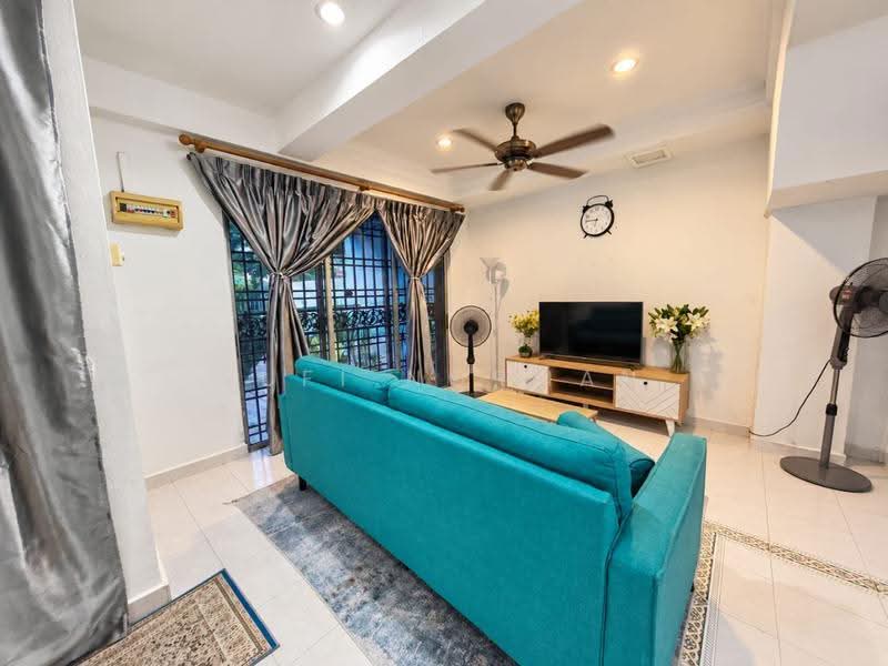 2-storey Terraced House for Sale in Taman Mawar (Pasir Gudang) - Sufi Norman - Living Room - PropertyGuru.com.my