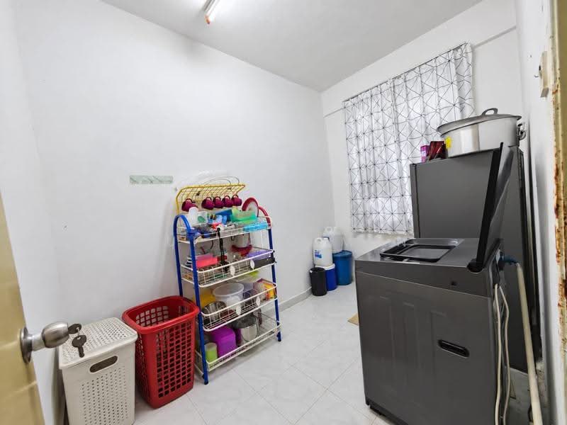 2-storey Terraced House for Sale in Taman Mawar (Pasir Gudang) - Sufi Norman - Interior - PropertyGuru.com.my