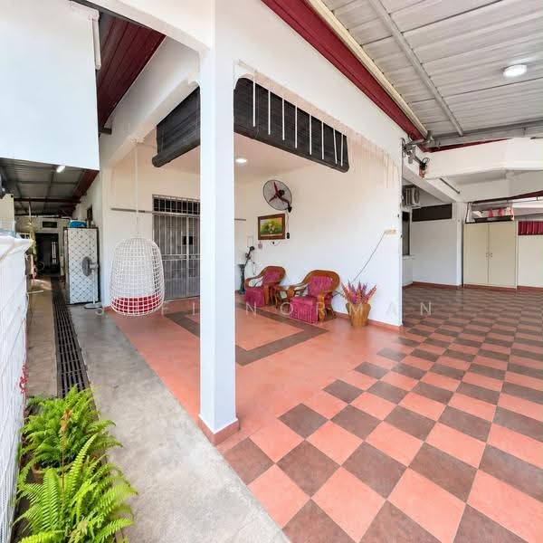 1-storey Terraced House for Sale in Taman Daya (Johor Bahru) - Sufi Norman - Exterior - PropertyGuru.com.my