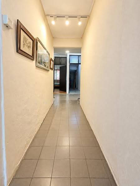 Rumah Teres 1-Tingkat untuk Dijual di Seksyen 8 (Petaling Jaya) - Yenn Chong - Corridor - PropertyGuru.com.my