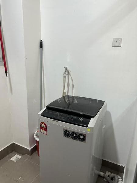 Kediaman Servis untuk Dijual di Meridin Bayvue Serviced Apartment - Janessa Lim - Interior - PropertyGuru.com.my
