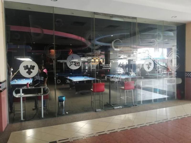 Shop for Rent in Subang Jaya (Selangor) - Daniel Ho - Entrance - PropertyGuru.com.my