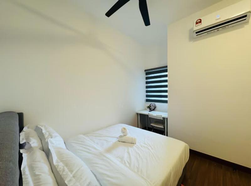 Kondominium untuk Dijual di Mutiara Ville - Ethan Low - Bedroom - PropertyGuru.com.my