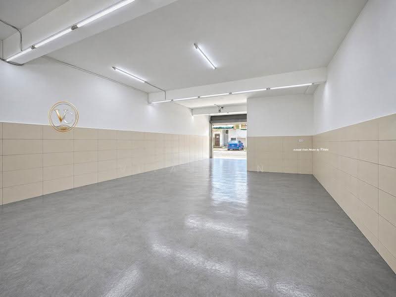 Shop for Rent in Setia Alam (Selangor) - Vitas Tan - Interior - PropertyGuru.com.my