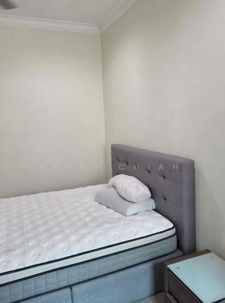 Rumah Teres 2-Tingkat untuk Dijual di Taman Sri Endah (Sri Petaling) - Henry Chiah - Bedroom - PropertyGuru.com.my