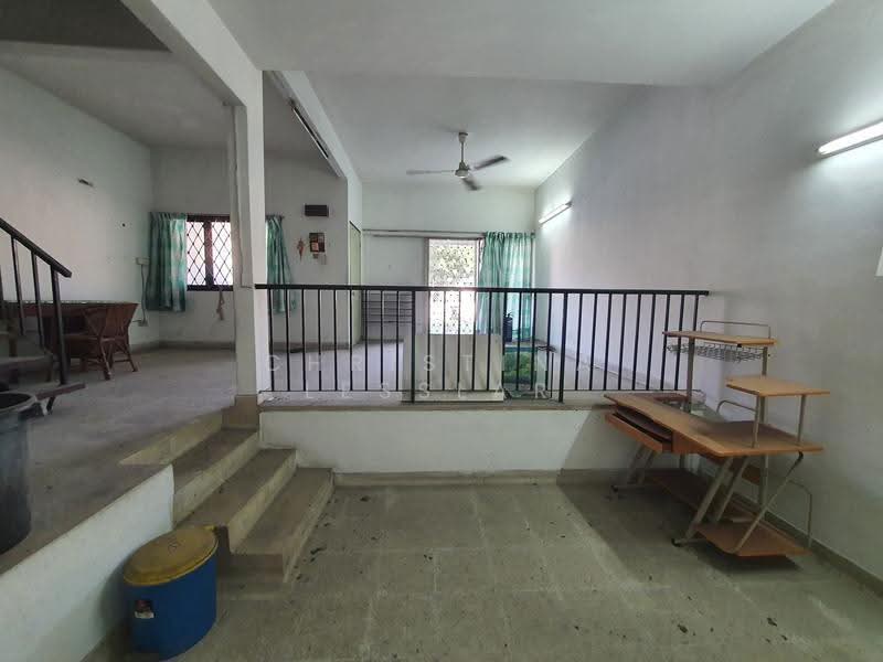 2-storey Terraced House for Sale in SS2 (Petaling Jaya) - Christina Lesslar - Living Room - PropertyGuru.com.my