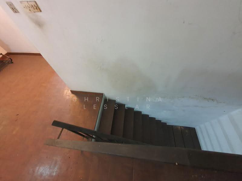2-storey Terraced House for Sale in SS2 (Petaling Jaya) - Christina Lesslar - Stairs to Upper floor - PropertyGuru.com.my