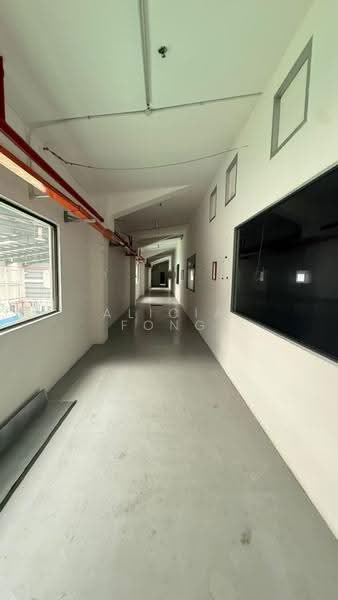 Detached Factory for Rent in Taman Tan Sri Yaacob (Johor Bahru) - Alicia Fong - Corridor - PropertyGuru.com.my