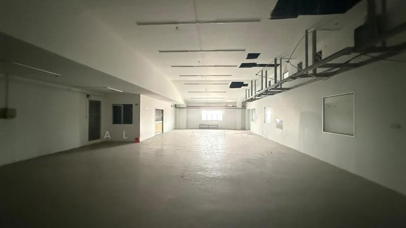 Detached Factory for Rent in Taman Tan Sri Yaacob (Johor Bahru) - Alicia Fong - Interior - PropertyGuru.com.my