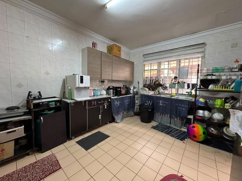 2-storey Terraced House for Sale in Bukit Rahman Putra (Sungai Buloh) - Ethan Swe - Kitchen - PropertyGuru.com.my