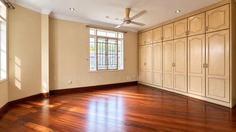 Bungalow House for Sale in Taman Tun Dr Ismail (Kuala Lumpur) - Ridwan Ibrahim - Bedroom - PropertyGuru.com.my