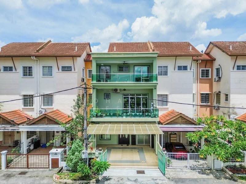 Rumah Teres 3-Tingkat untuk Dijual di Ukay Perdana (Ulu Kelang) - Mohamad Ariffudin - Exterior - PropertyGuru.com.my