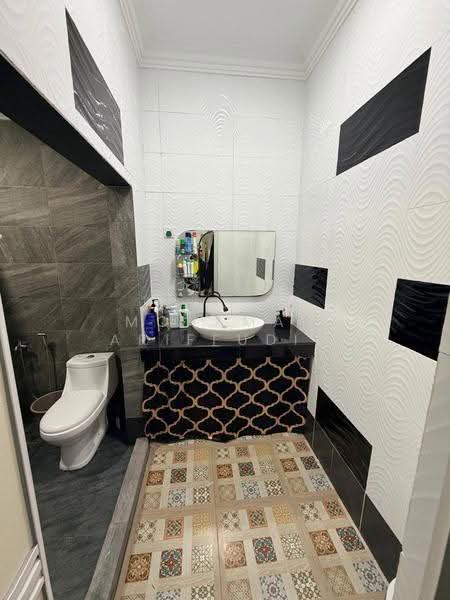 Rumah Teres 3-Tingkat untuk Dijual di Ukay Perdana (Ulu Kelang) - Mohamad Ariffudin - Bathroom - PropertyGuru.com.my
