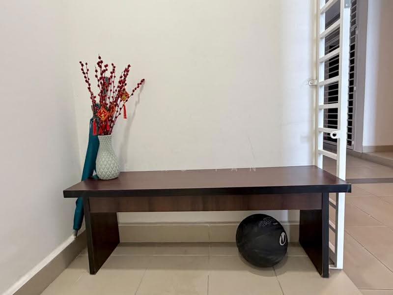 Kediaman Servis untuk Disewa di EDUSENTRAL - Fong Yan - Entrance - PropertyGuru.com.my