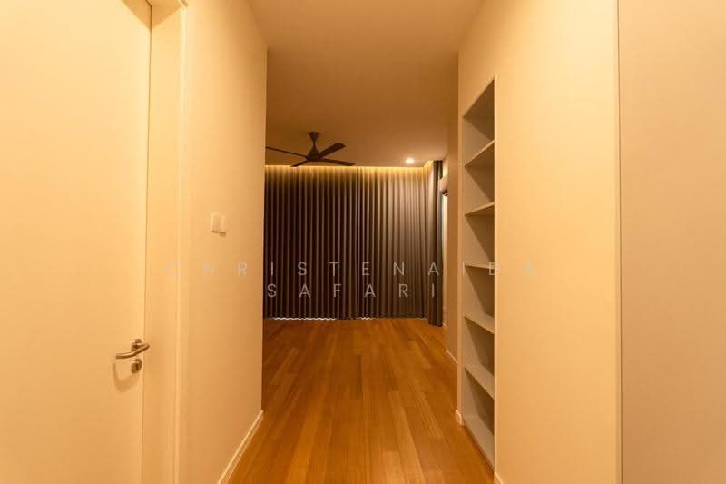 Condominium for Rent at 7 U Thant - Christenaida Safari - Corridor - PropertyGuru.com.my