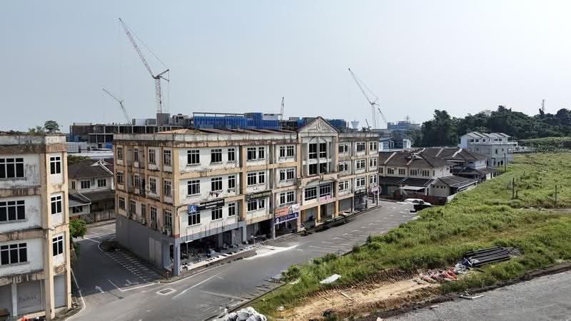 Kedai untuk Dijual di Kota Samarahan (Samarahan) - Sherene Kok - Exterior - PropertyGuru.com.my