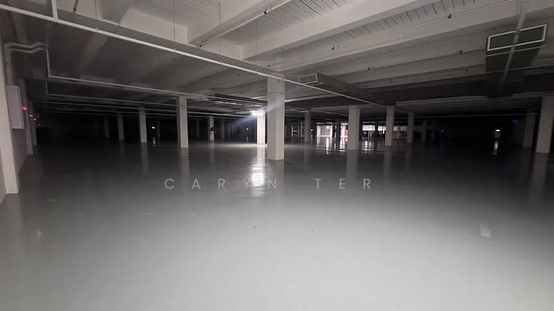 Detached Factory for Rent in Senai (Kulai) - Caryn Ter - Car Park - PropertyGuru.com.my