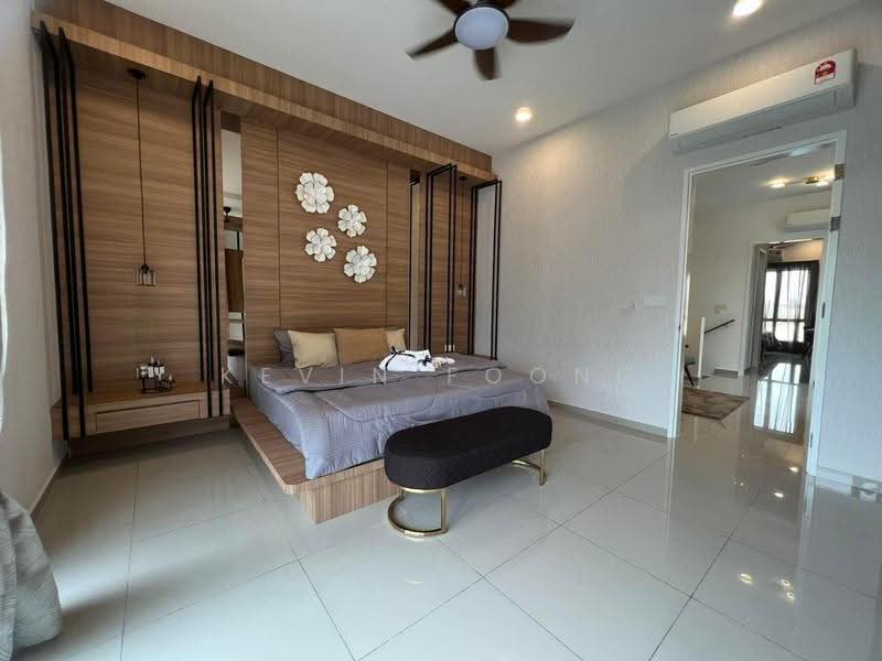 Rumah Kluster untuk Dijual di Kota Warisan (Sepang) - Kevin Foong - Bedroom - PropertyGuru.com.my