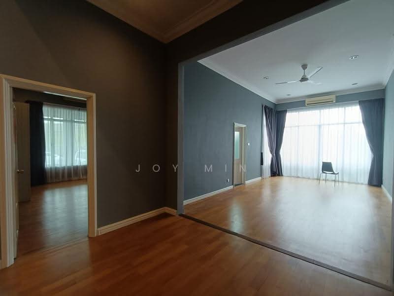 Bungalow House for Rent in Leisure Farm (Gelang Patah) - Joy Min - Living Room - PropertyGuru.com.my