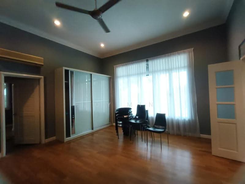Bungalow House for Rent in Leisure Farm (Gelang Patah) - Joy Min - Living Room - PropertyGuru.com.my