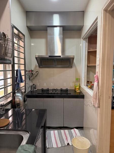 Terraced House for Sale in Laman Rimbunan (Kepong) - Ryan Swe - Kitchen - PropertyGuru.com.my