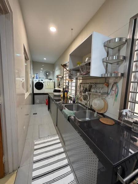 Terraced House for Sale in Laman Rimbunan (Kepong) - Ryan Swe - Kitchen - PropertyGuru.com.my