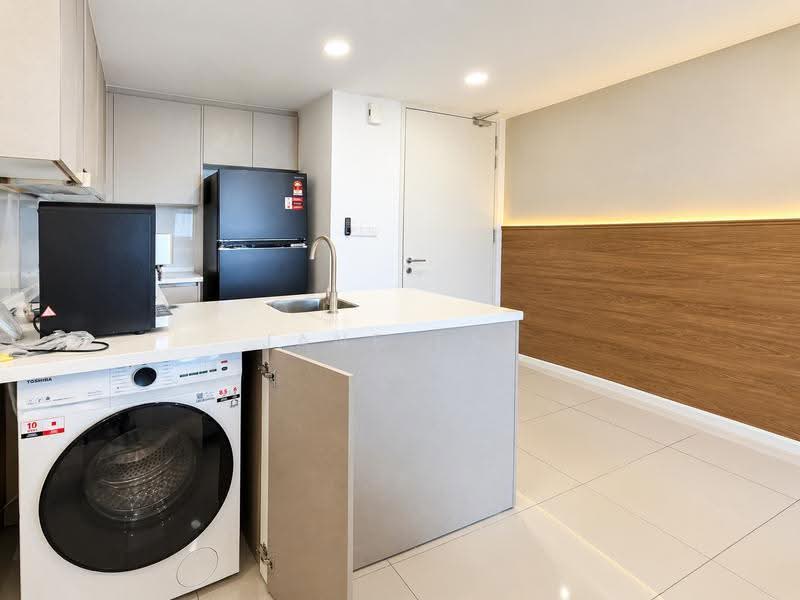 Service Residence for Rent at Residensi Estetik 8 (Est8) - Jane Lai - Kitchen - PropertyGuru.com.my