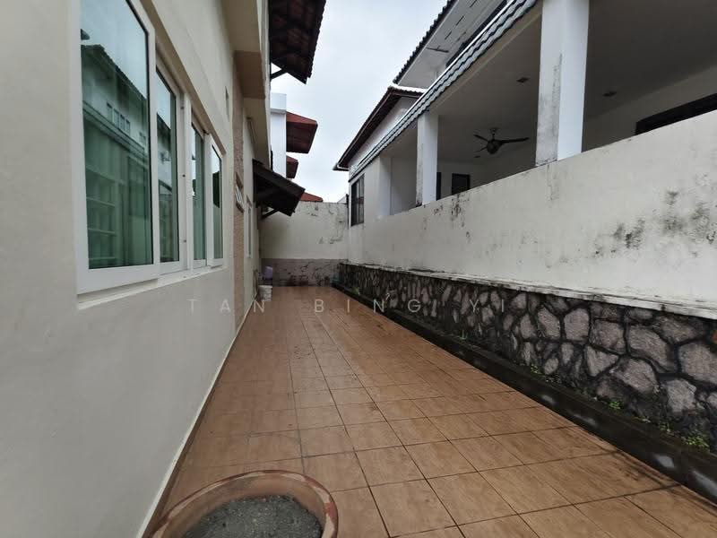 Bungalow House for Rent in Taman Sri Tebrau (Johor Bahru) - Tan Bing Yi - PropertyGuru.com.my