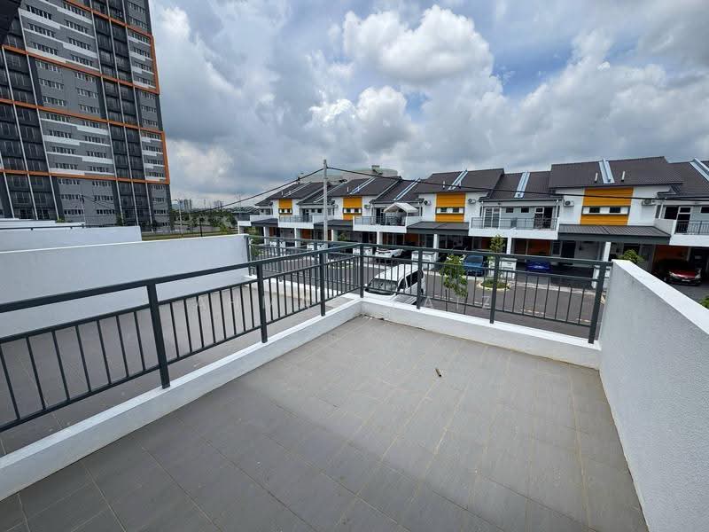 Townhouse for Rent in Dengkil (Selangor) - Ahmad Faiz - Exterior - PropertyGuru.com.my