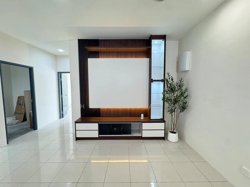 Townhouse for Rent in Dengkil (Selangor) - Ahmad Faiz - Living Room - PropertyGuru.com.my