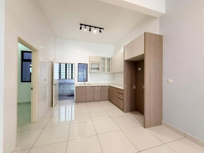 2-storey Terraced House for Sale in Horizon Hills (Iskandar Puteri (Nusajaya)) - See Hon Tay - Kitchen - PropertyGuru.com.my