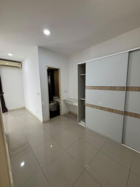 Service Residence for Sale at D'Pristine - Jason Sim - Bedroom - PropertyGuru.com.my