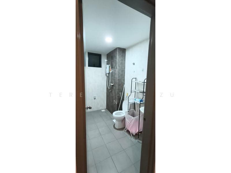 Condominium for Rent at Vista Bangi - Teresa Tan Zu Ying - Bathroom - PropertyGuru.com.my